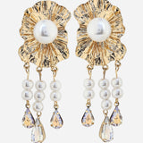 GOLD PLATED ANTITARNISH QUEEN EARRING