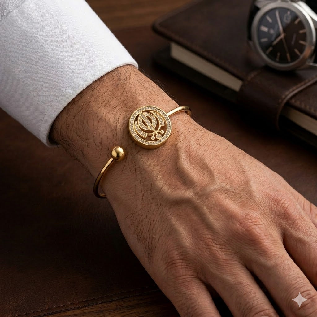 The Khanda Circle Cuff