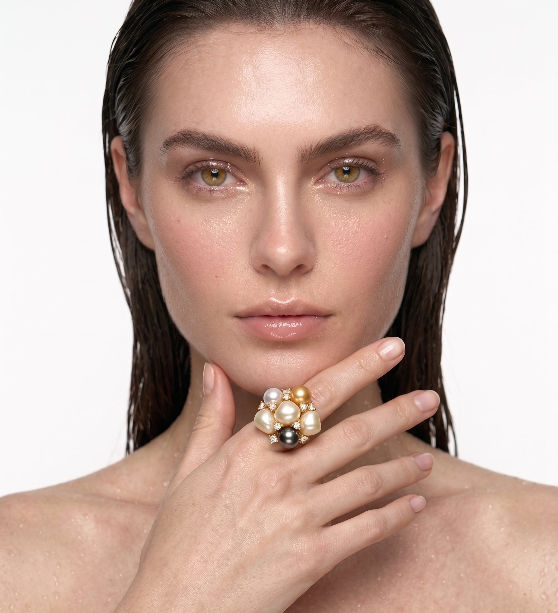 The Multi-Pearl Cluster Ring