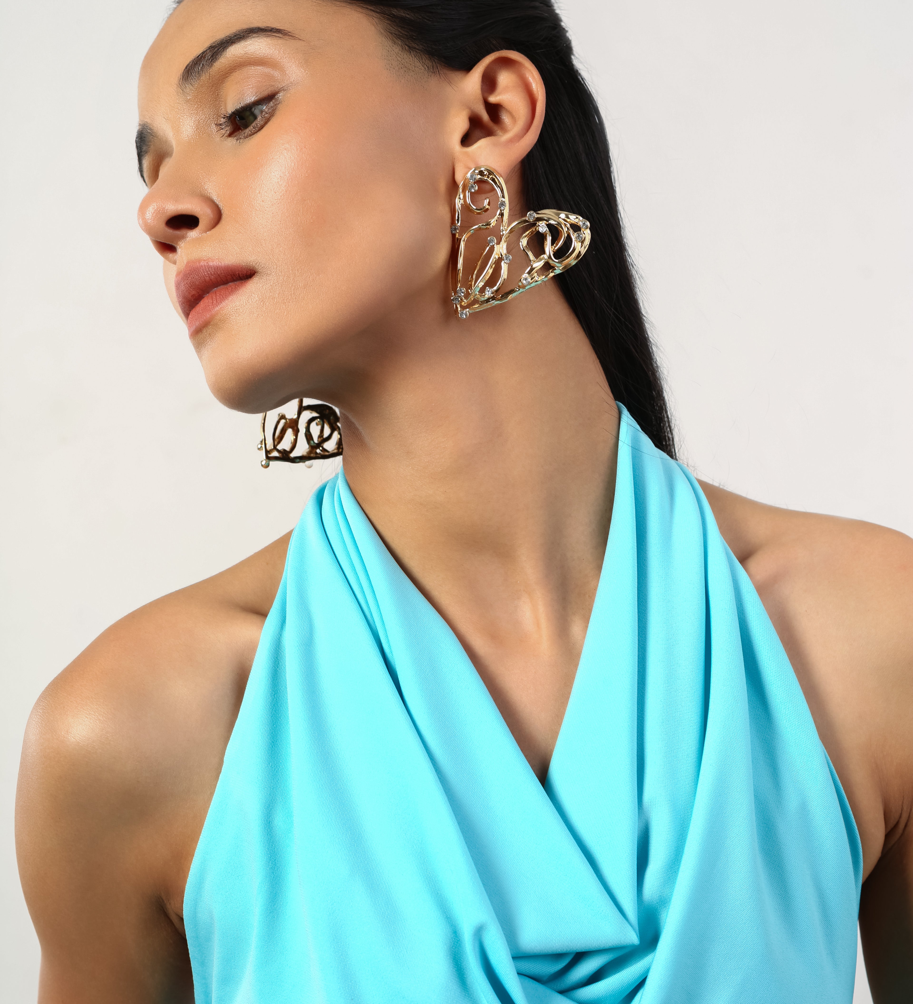 GOLD PLATED HEART CROWN ANTITARNISH EARRING