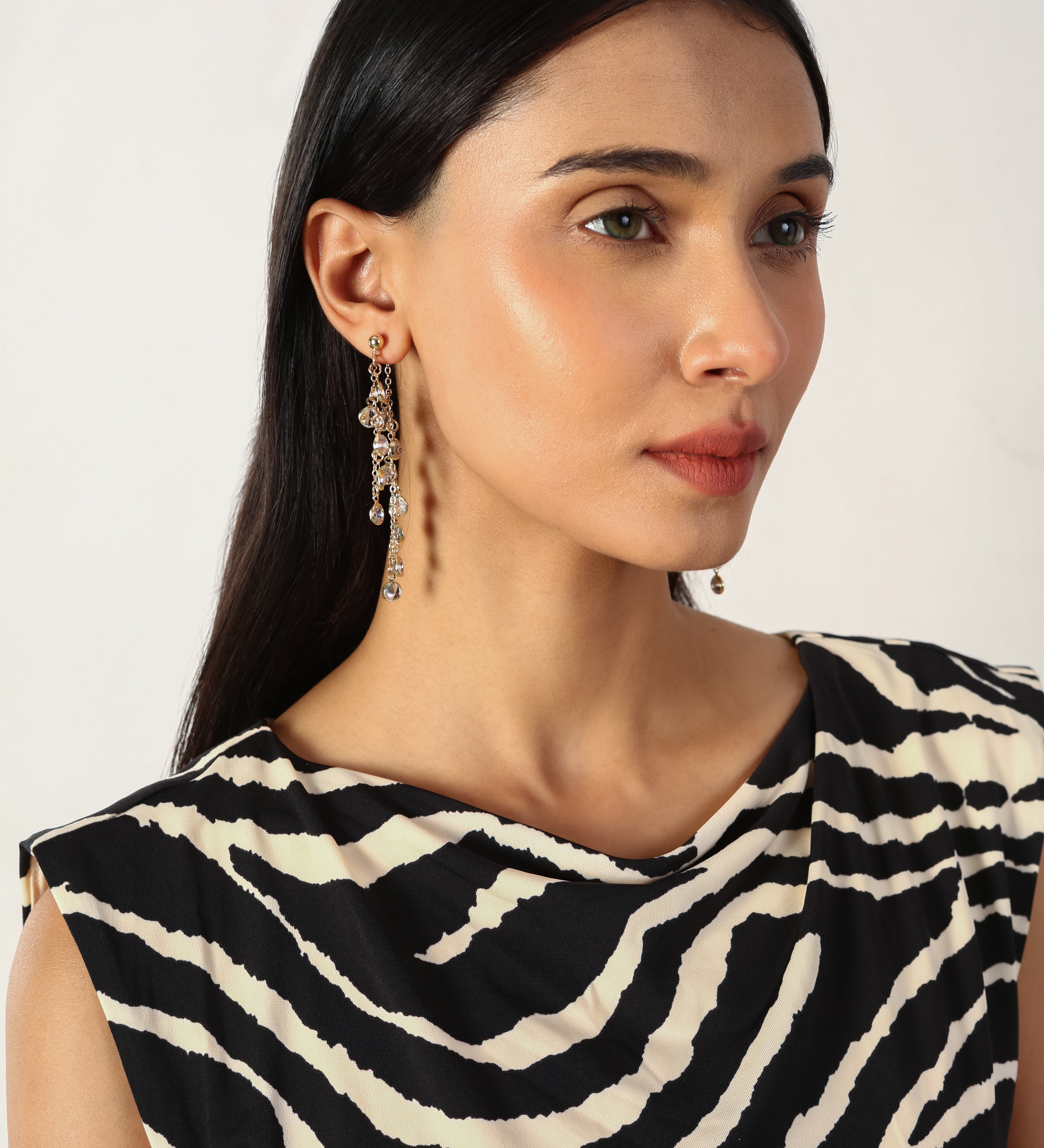 SHINY CZ STONE GOLD PLATED ANTITARNISH EARRING