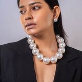 SHELL PEARL NECKLACE
