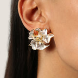 DREAMY FLORAL ANTITARNISH EARRING