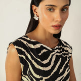 ICONIC FLORAL ANTITARNISH EARRING